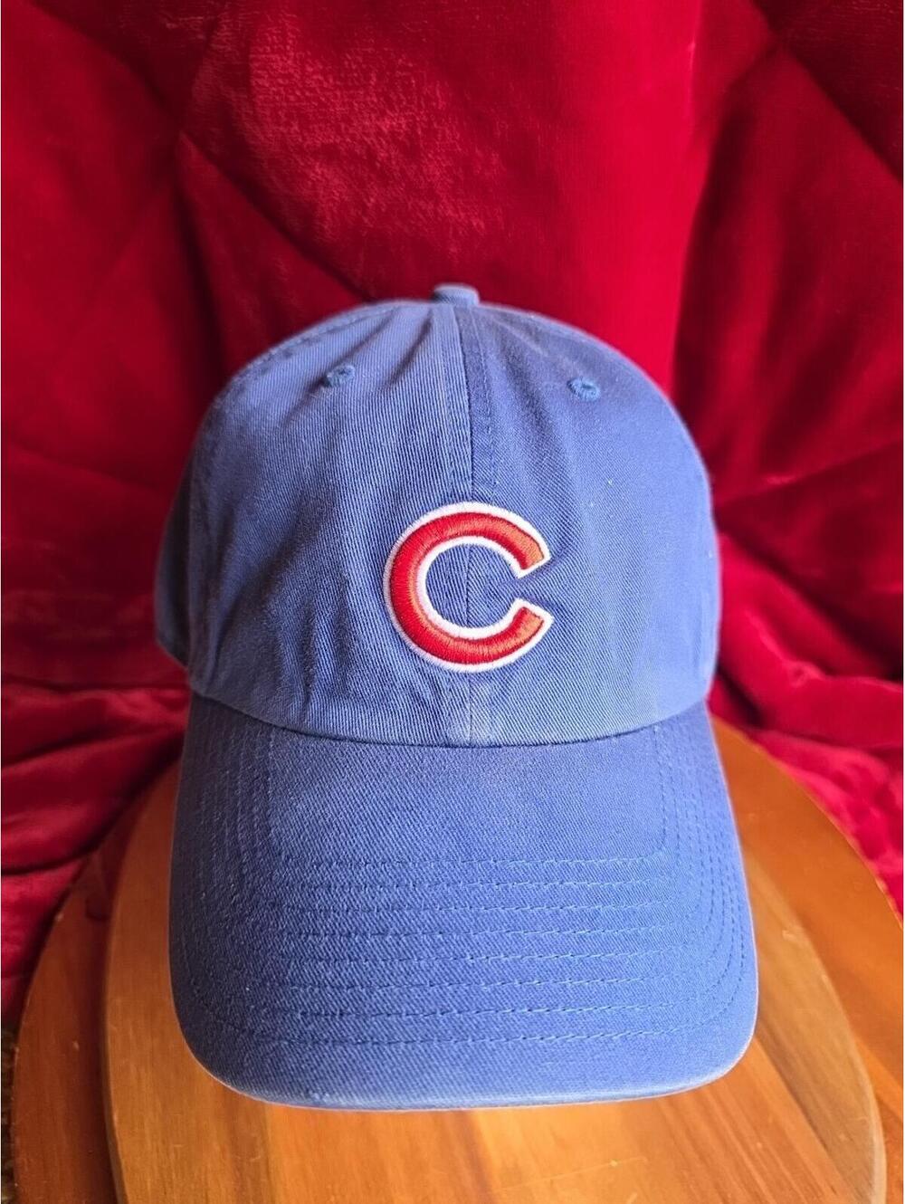 Twins Enterprise Chicago Cubs The Franchise Fitted Blue Baseball Hat Mens Medium
